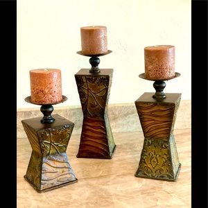 3 Metal decorative candles stick